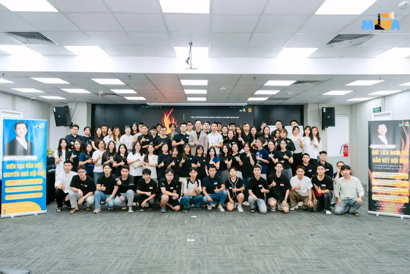 Ảnh tập thể lớp học tại Soraco