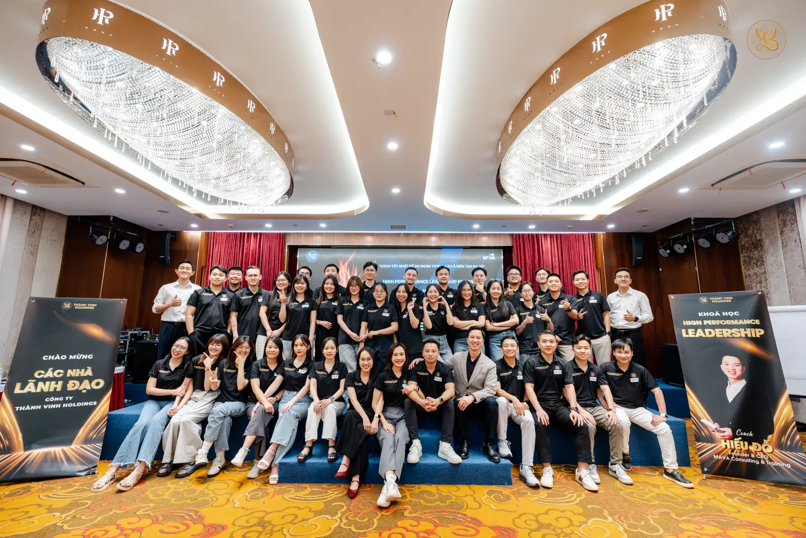 Lớp High Performance Leadership của Thành Vinh Holdings cùng giảng viên Hiếu Đỗ